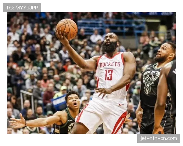 哈登训练完直接去夜店蹦迪？这体力分配也太离谱了